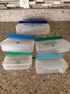 Reusable Silicone Food Storage Bags - Multicolor Seal, Pack of 5